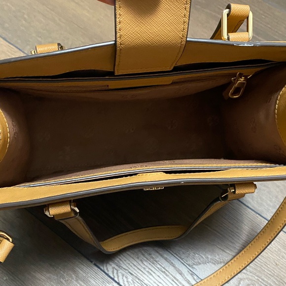 Tory Burch Emerson Structured Work Satchel - Picture 6 of 10